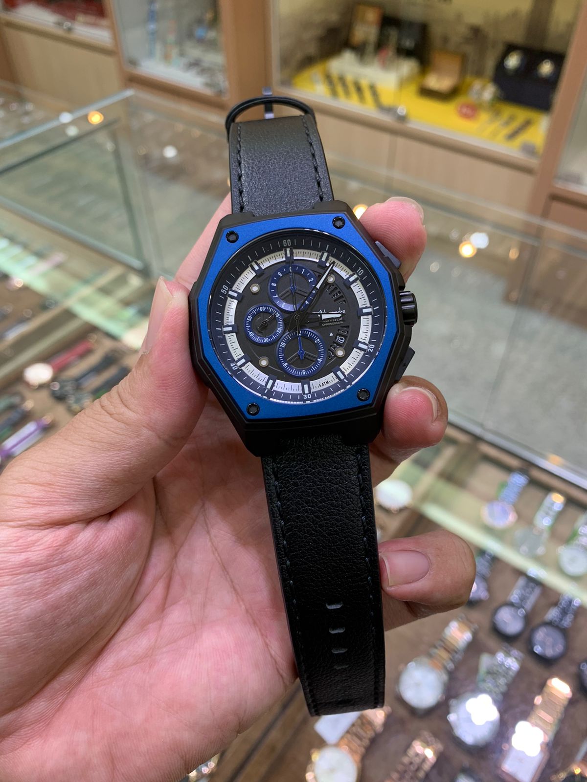 ALEXANDRE CHRISTIE - 6599 MCLUBBA